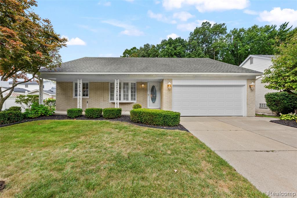 9450 Continental Drive, Taylor, MI 48180 — front exterior
