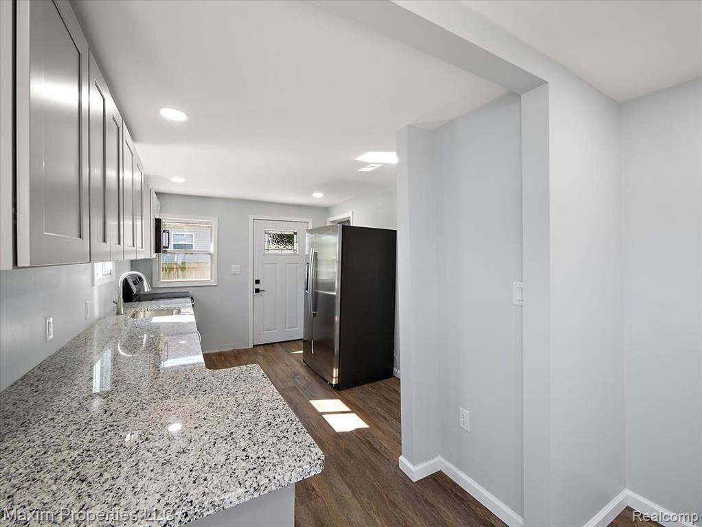 992 Parkwood Avenue, Ypsilanti, MI 48198 — Photo 13