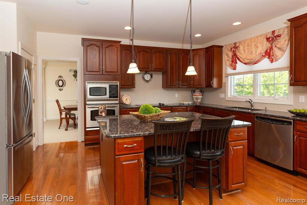 3755 S Century Oak Circle, Oakland, MI — Photo 15