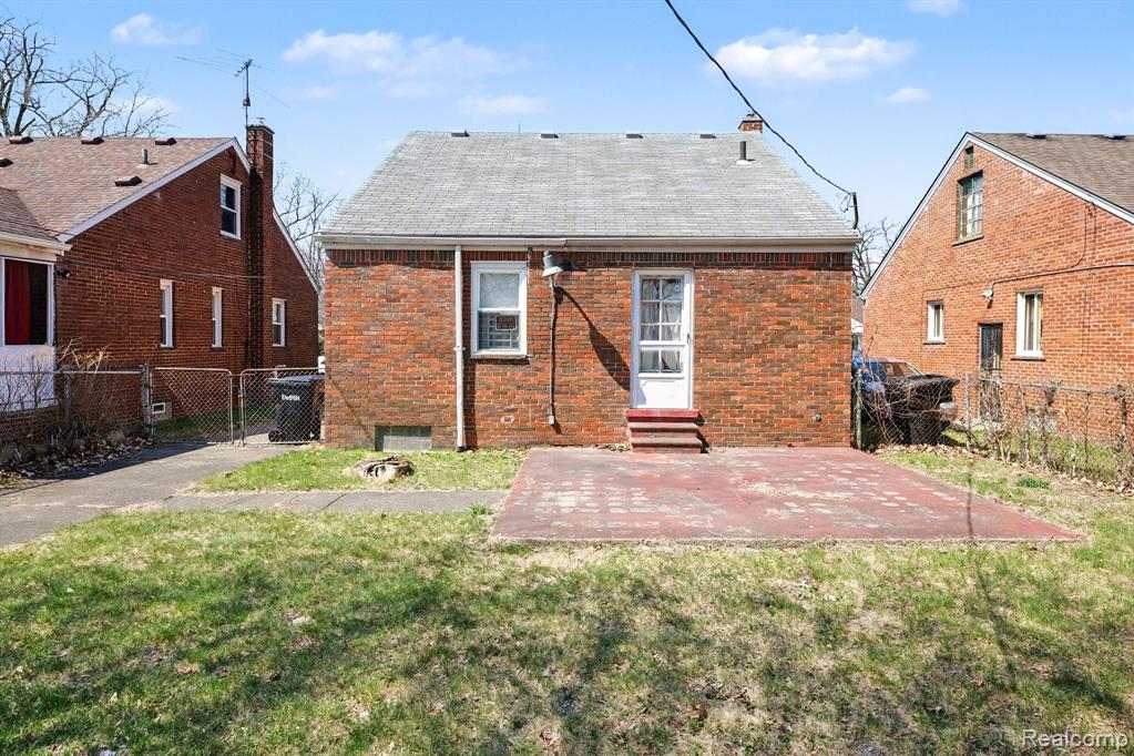 19928 Pierson Street, Detroit, MI 48219 — Photo 25