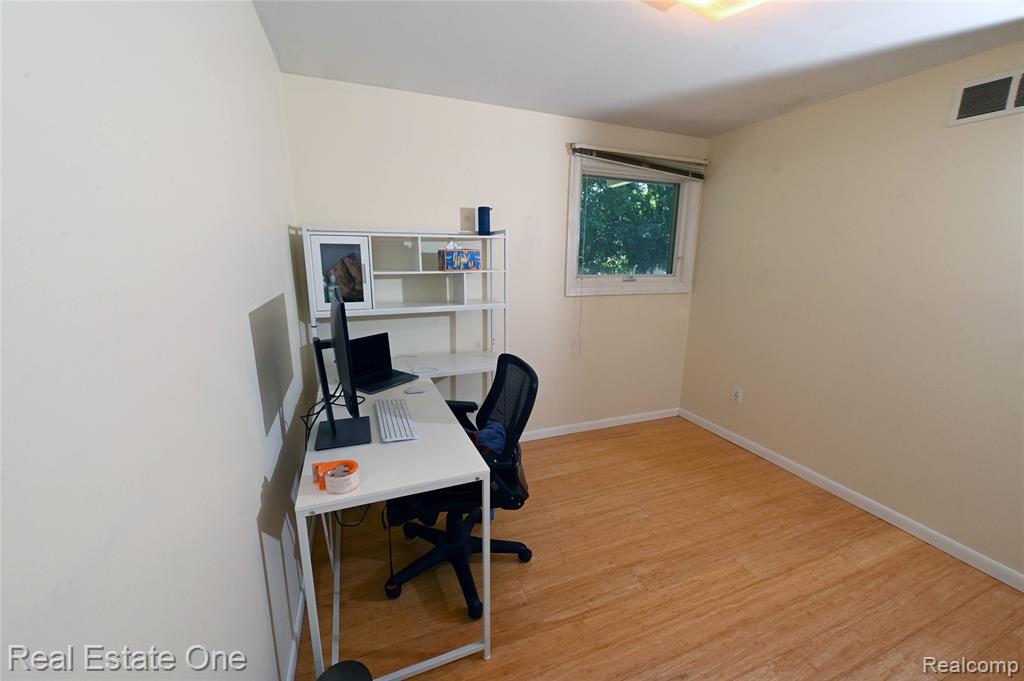 5382 Van Ness Drive, Bloomfield Hills, MI 48302 — Photo 6