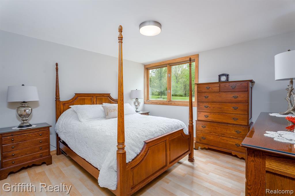 8104 PARKER Road, Saline, MI 48176 — Photo 29