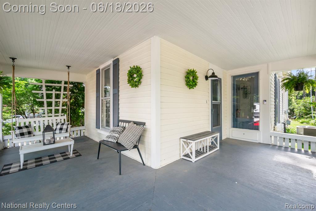 116 S Rogers Street - Photo 3