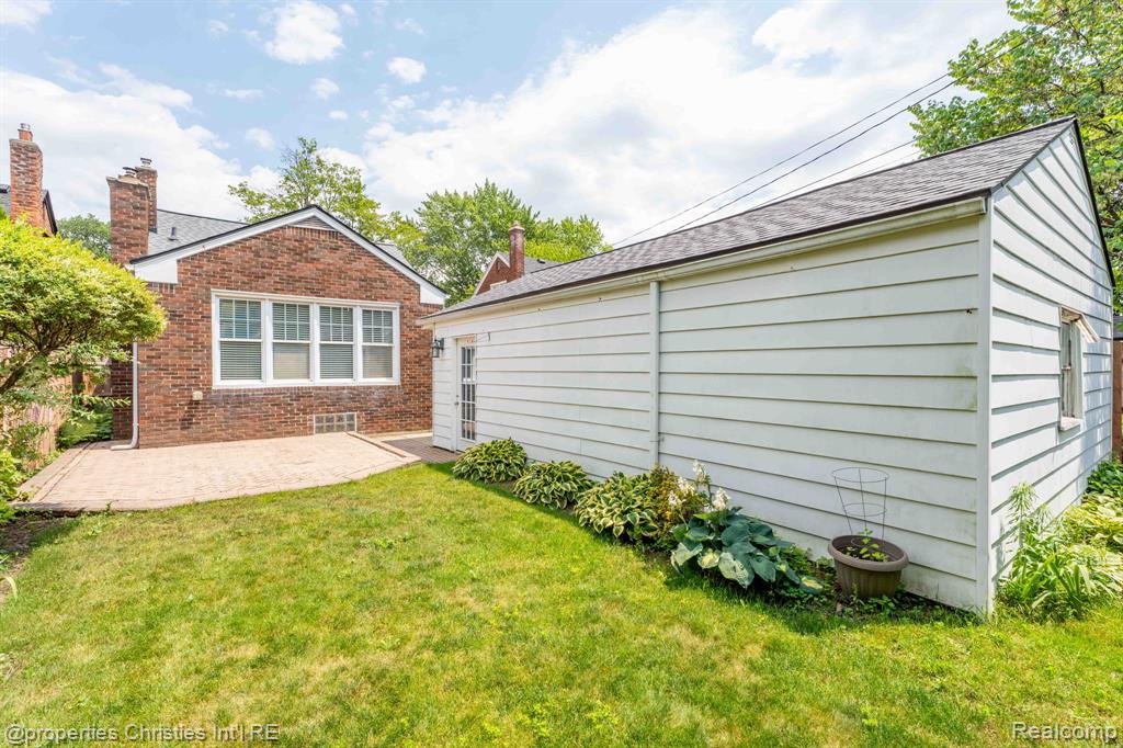 708 S Minerva Avenue, Royal Oak, MI 48067 — Photo 67