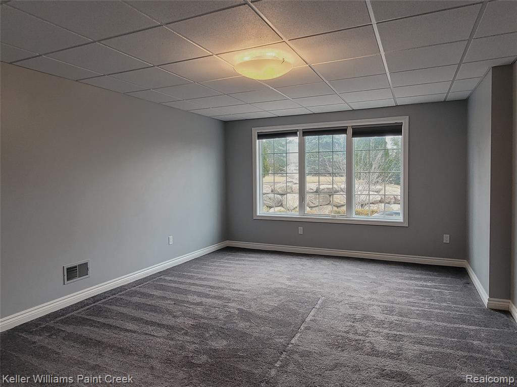 5612 Knob Hill Circle, Clarkston, MI 48348 — Photo 32