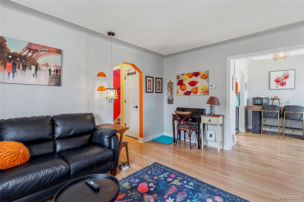 2193 Cambridge Road, Berkley, MI 48072 — Photo 5