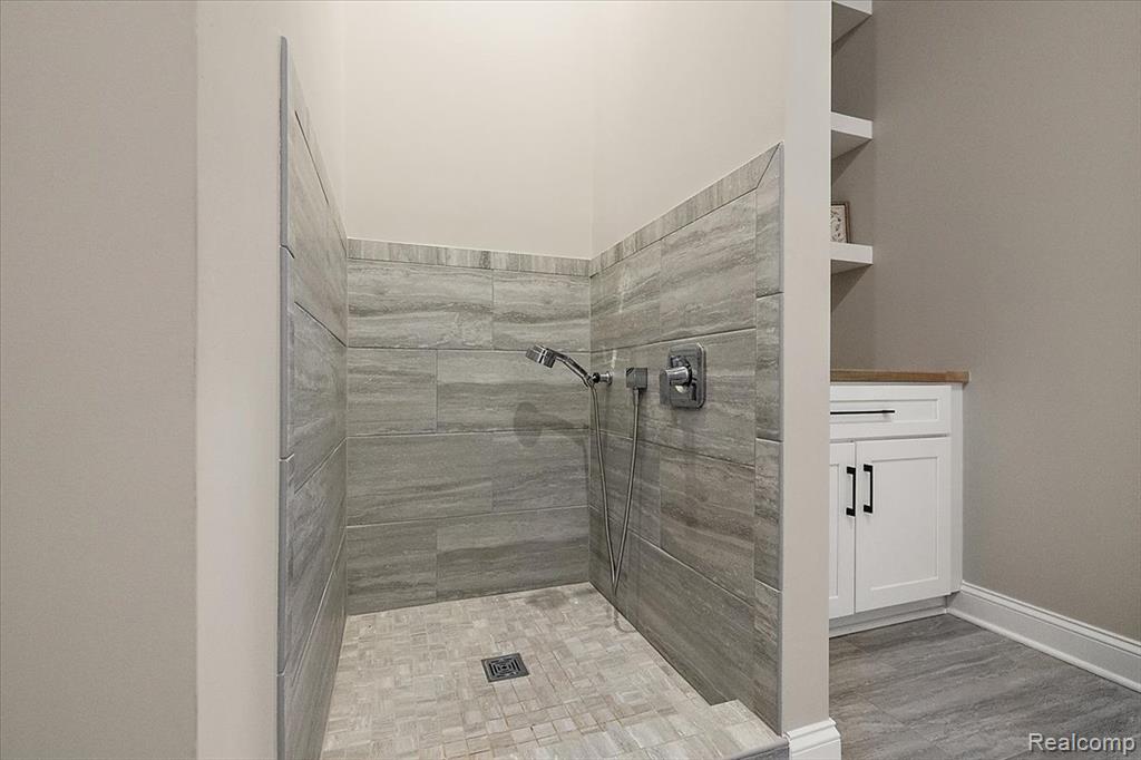 6301 Bridle Path, Grand Blanc, MI 48439 — Photo 26