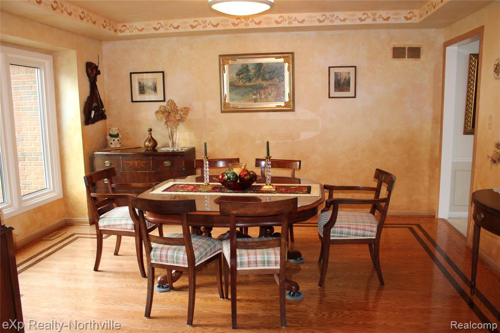47671 Stratford Drive, Canton, MI 48187 — Photo 10
