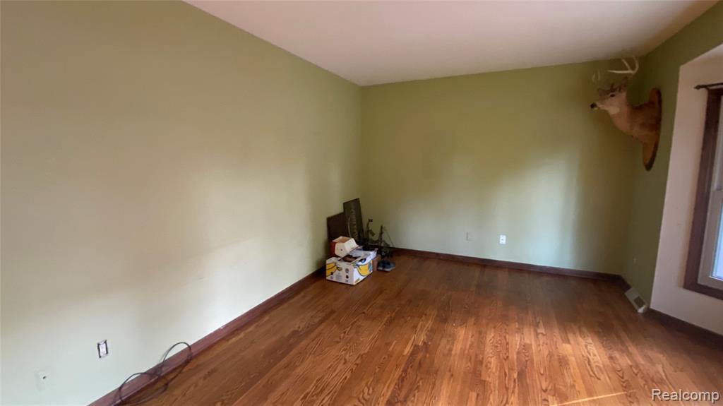 5550 McKeachie Road, White Lake, MI 48383 — Photo 9