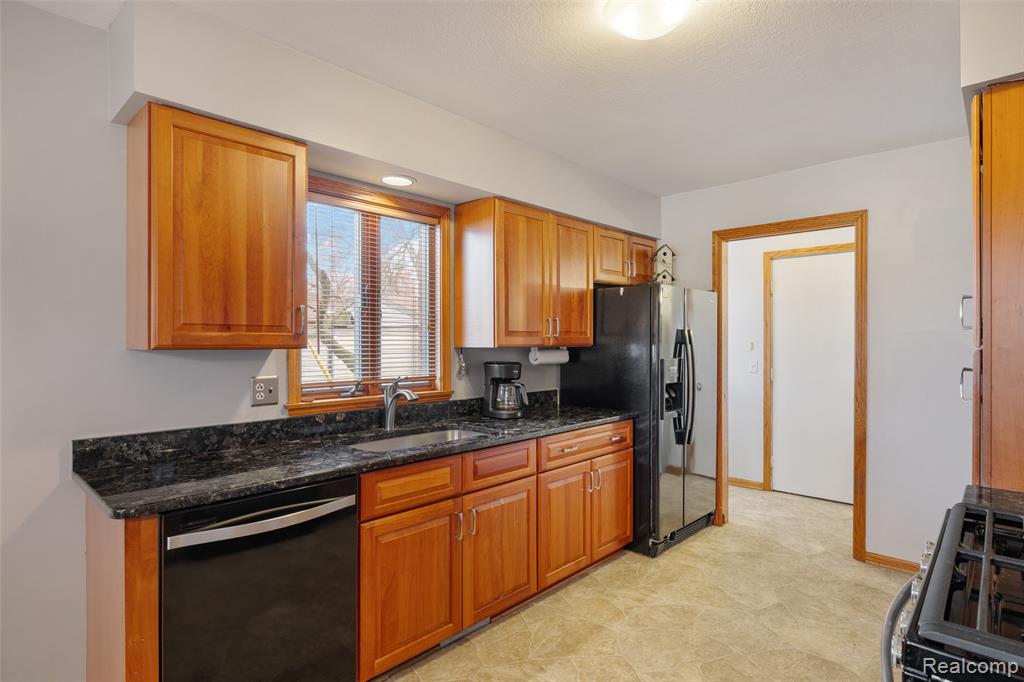 46405 Oaklawn Street, Macomb, MI 48042 — Photo 10