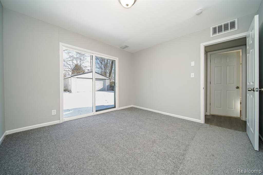 6179 Fellrath Street, Taylor, MI 48180 — Photo 37