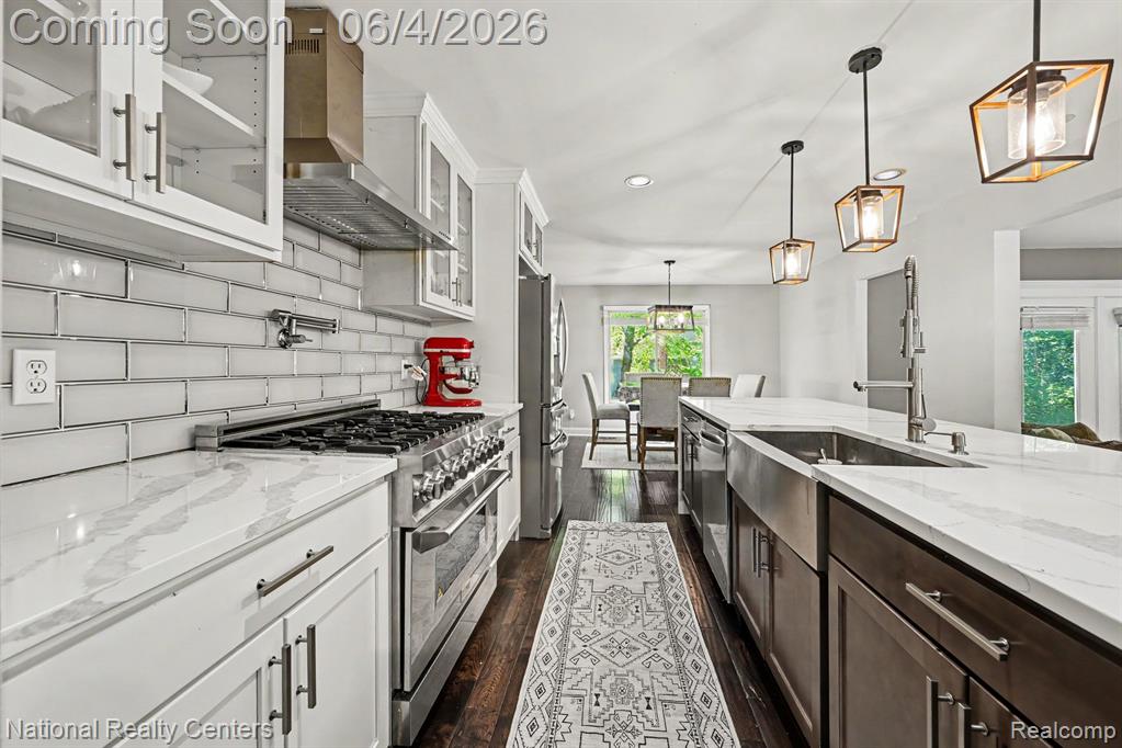 6515 Tamarack Drive, Troy, MI 48098 — Photo 9