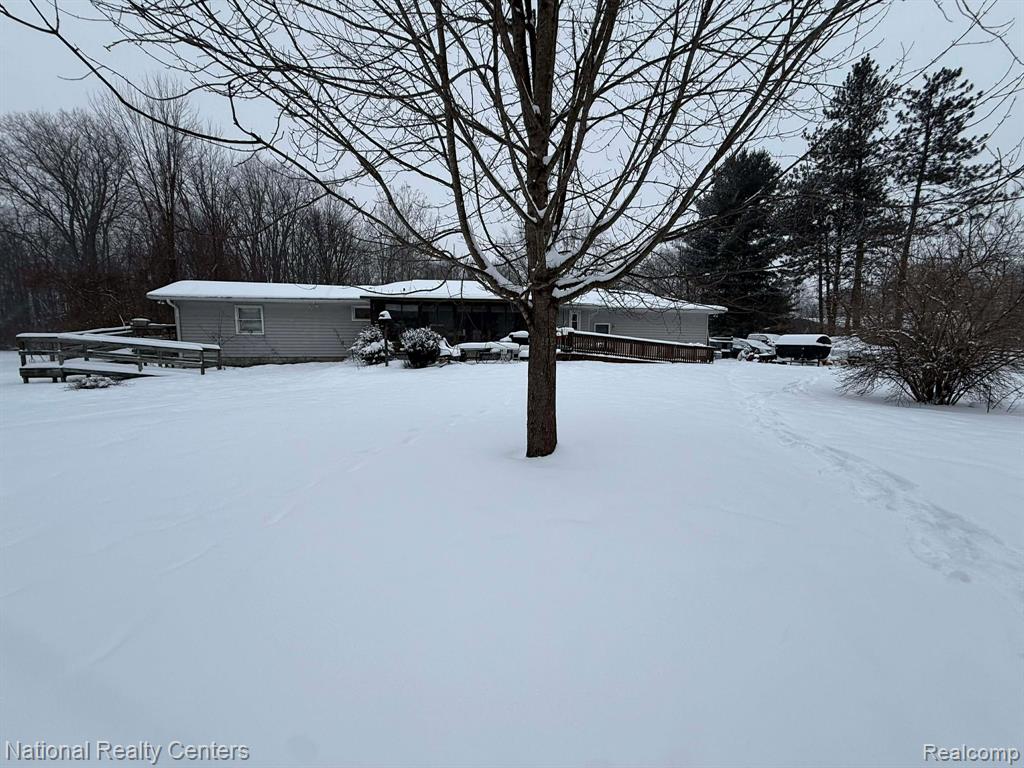 27125 Delos Road, New Boston, MI 48164 — Photo 15