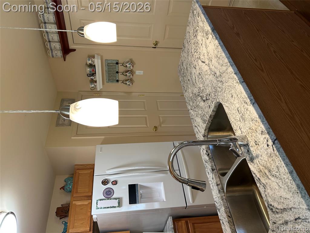 41011 Williams Street, 246, Grand Blanc, MI 48439 — Photo 32