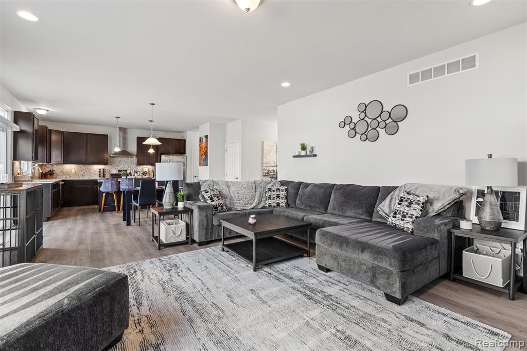 52690 Char Marie, Macomb, MI 48042 — Photo 16