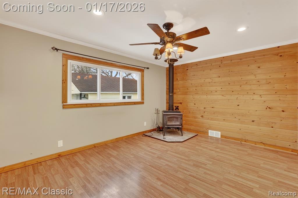 7346 S Shaker Drive, Waterford, MI 48327 — Photo 7