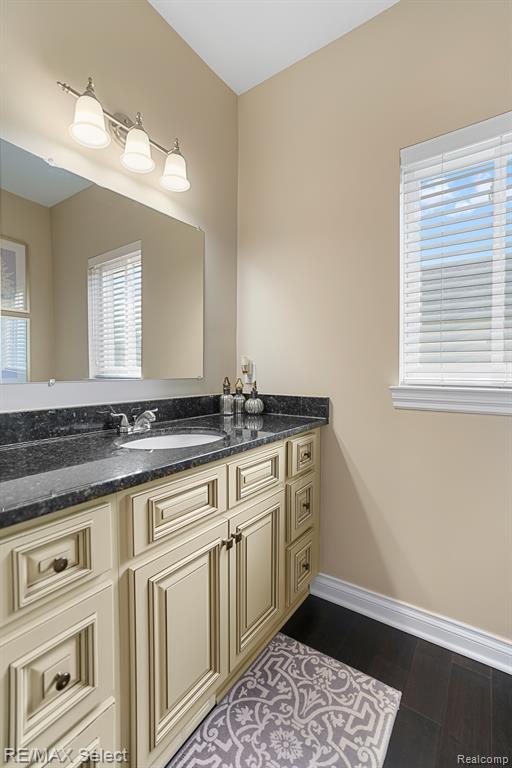 9212 HIDDEN OAKS Drive, Grand Blanc, MI 48439 — Photo 13