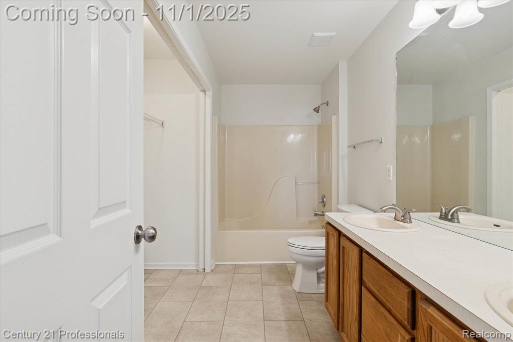 47123 Sherstone Drive, Canton, MI 48188 — Photo 39