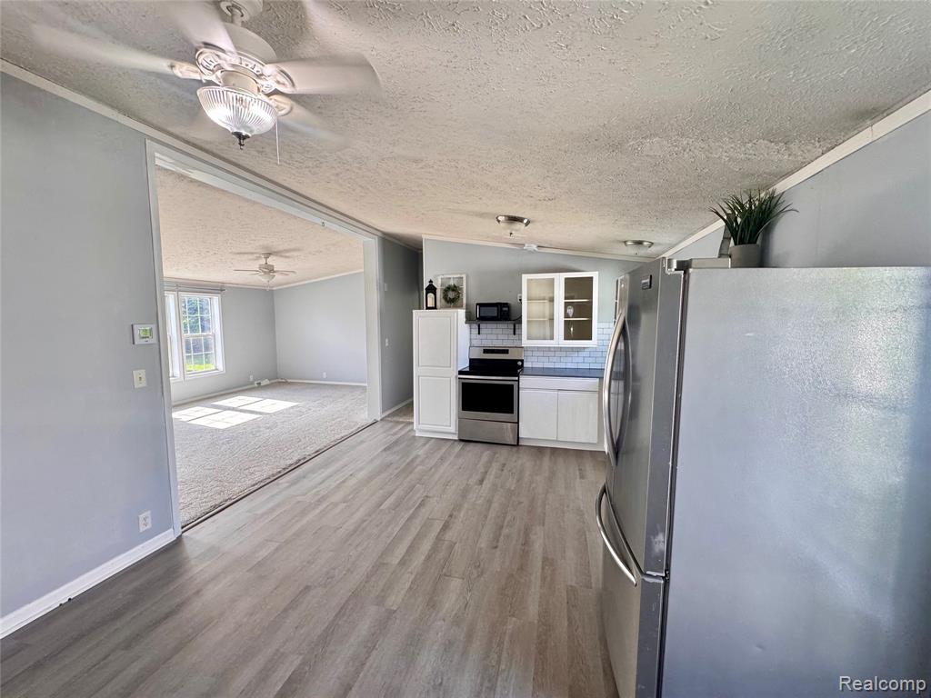 100 Riverview Circle, Saline, MI 48176 — Photo 7