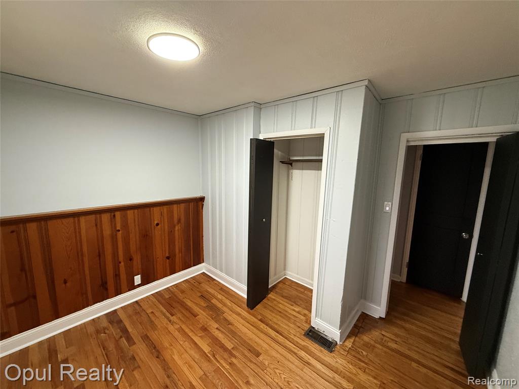 2084 New York Avenue, Lincoln Park, MI 48146 — Photo 13