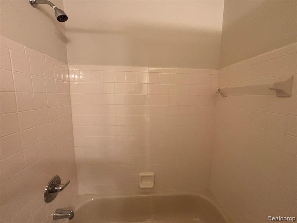 751 ABERTON, Detroit, MI 48215 — Photo 38