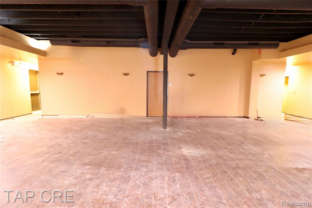 8902 Second, Detroit, MI 48202 — Photo 5