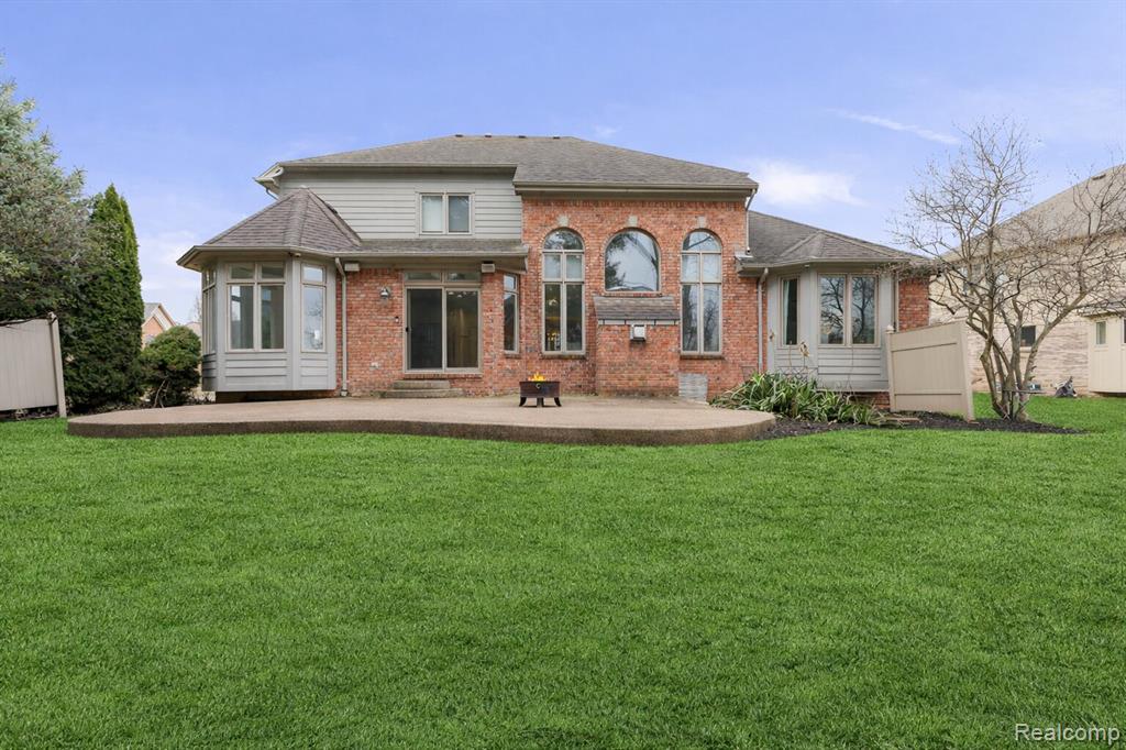 21675 Medallion Court, Macomb, MI 48044 — Photo 3
