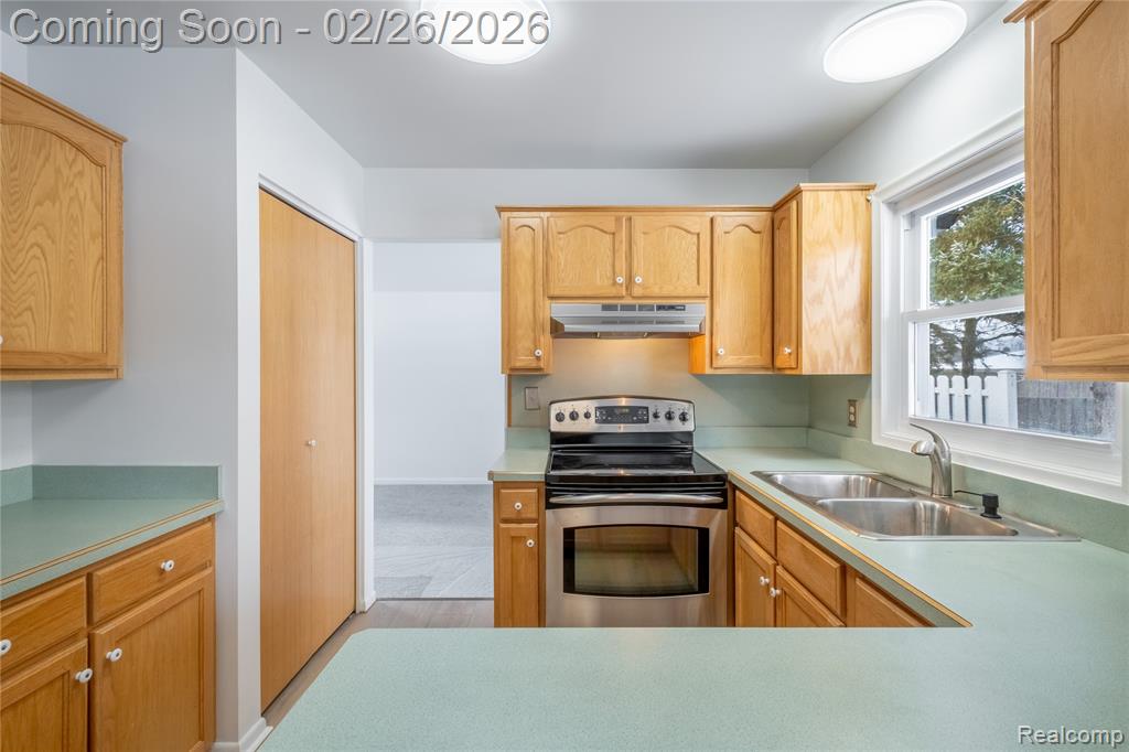 5366 N Georgetown Road, Grand Blanc, MI 48439 — Photo 16