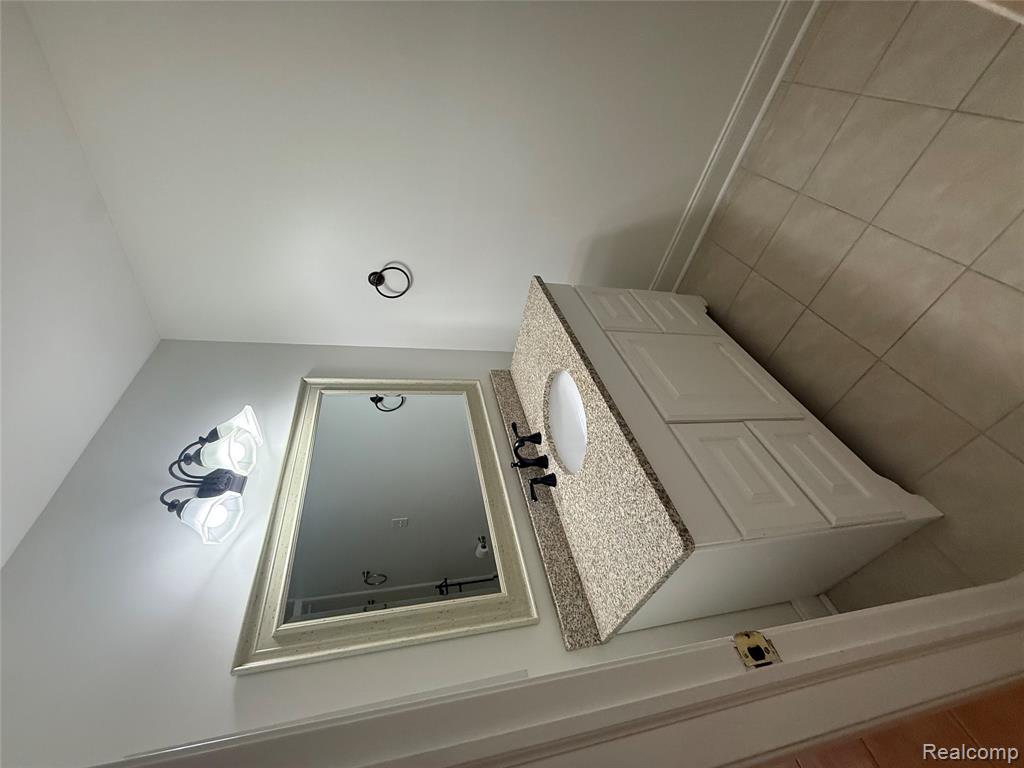 150 E Long Lake Road, Bloomfield Hills, MI 48304 — Photo 16