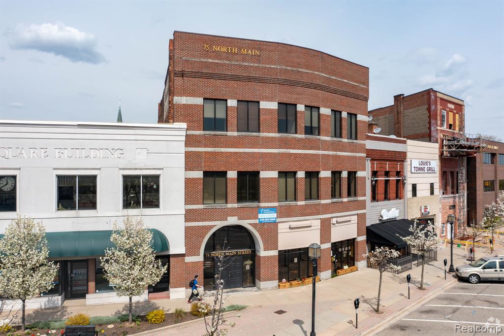 75 N Main Street, Mount Clemens, MI 48043 — front exterior