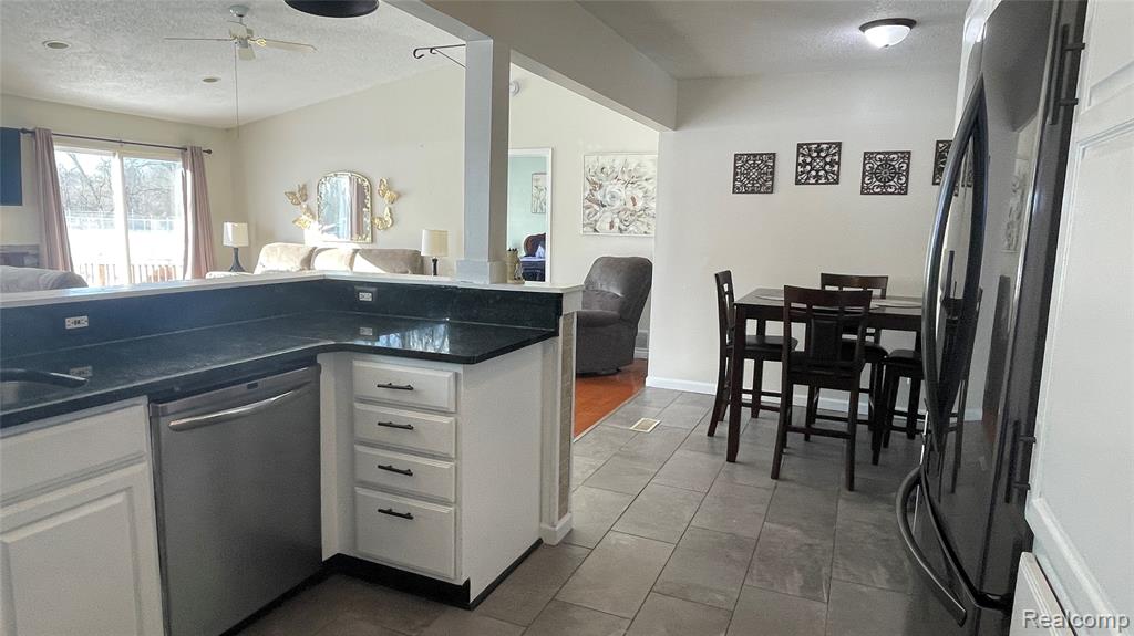 7120 Lapeer Road, Davison, MI 48423 — Photo 10
