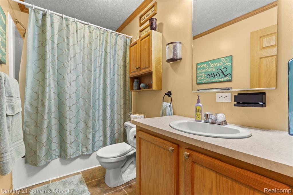 11191 Shady Grove Court, South Lyon, MI 48178 — Photo 26