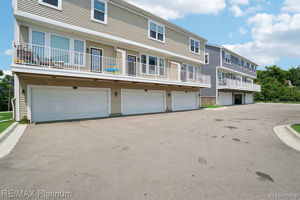 625 Jenny Way, Brighton, MI 48116 — Photo 5