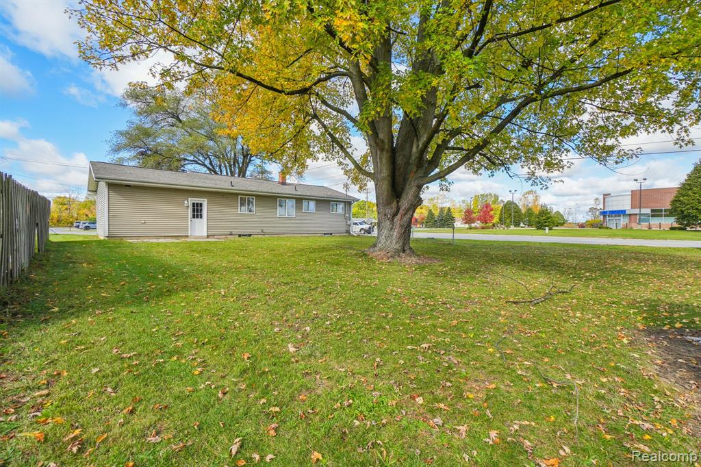 4994 N Michigan Avenue, Saginaw, MI 48604 — Photo 24