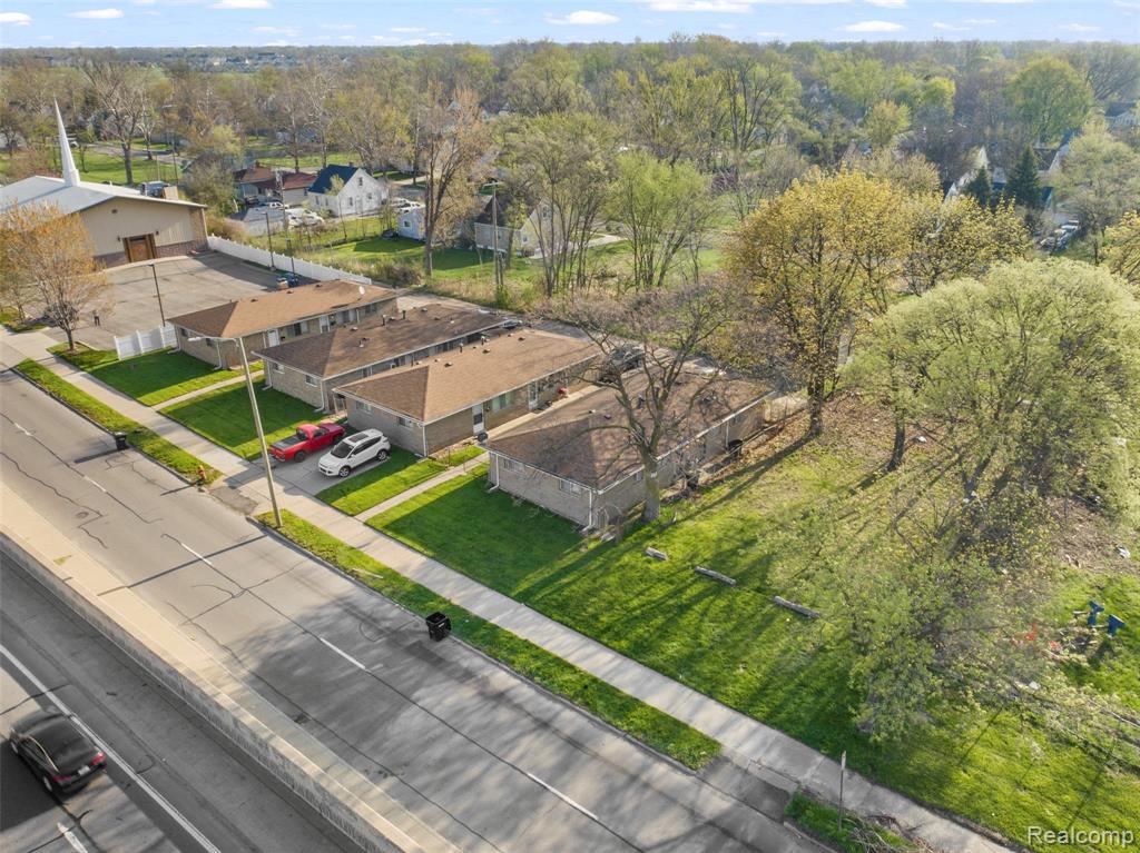 7452/7454 Southfield Road, Detroit, MI 48228 — Photo 2