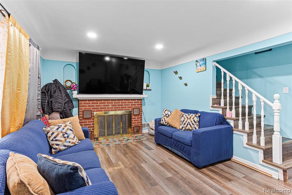 940 Stewart Avenue, Lincoln Park, MI 48146 — Photo 5