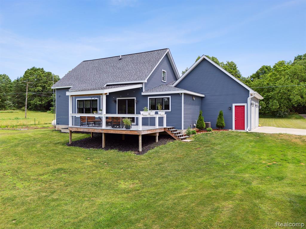 4711 Fenton Road, Hartland, MI 48353 — Photo 31