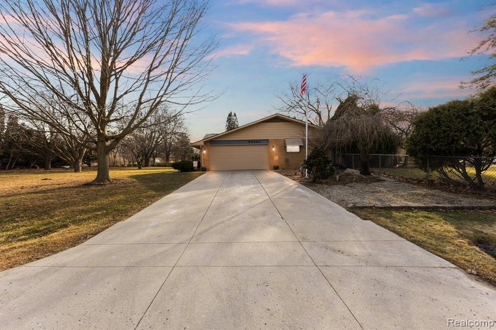 68864 WINGATE Drive, Washington, MI 48095 — Photo 6