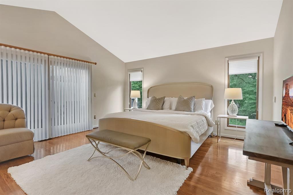 72 Vaughan Ridge Road, Bloomfield Hills, MI 48304 — Photo 35