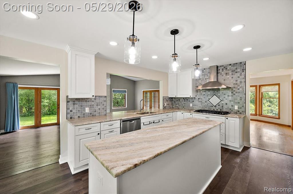 46501 Pickford Street, Northville, MI 48168 — Photo 47