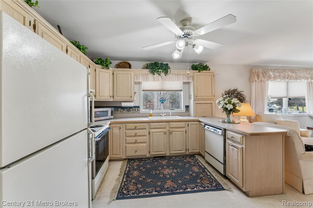 5464 N Seymour Road, Flushing, MI 48433 — Photo 32