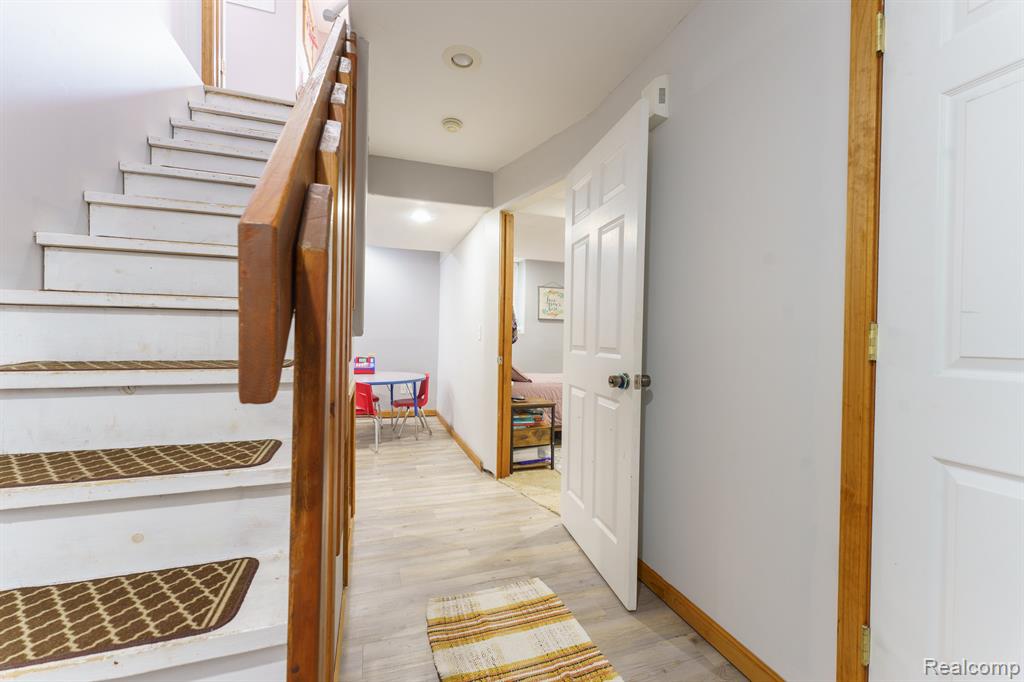 738 PINEGATE Drive, Fowlerville, MI 48836 — Photo 16