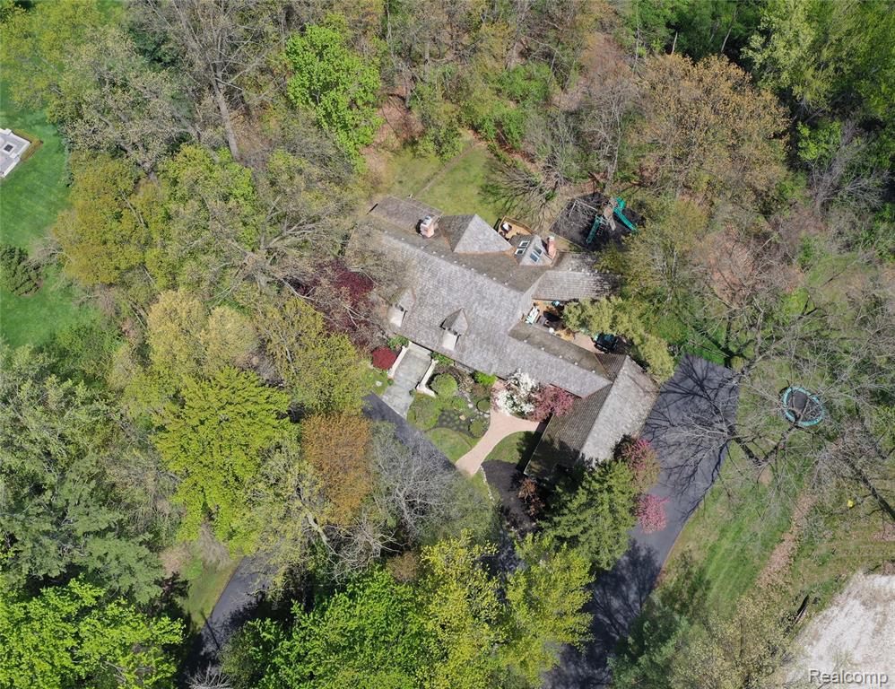 32870 Bingham Lane, Bingham Farms, MI 48025 — Photo 78