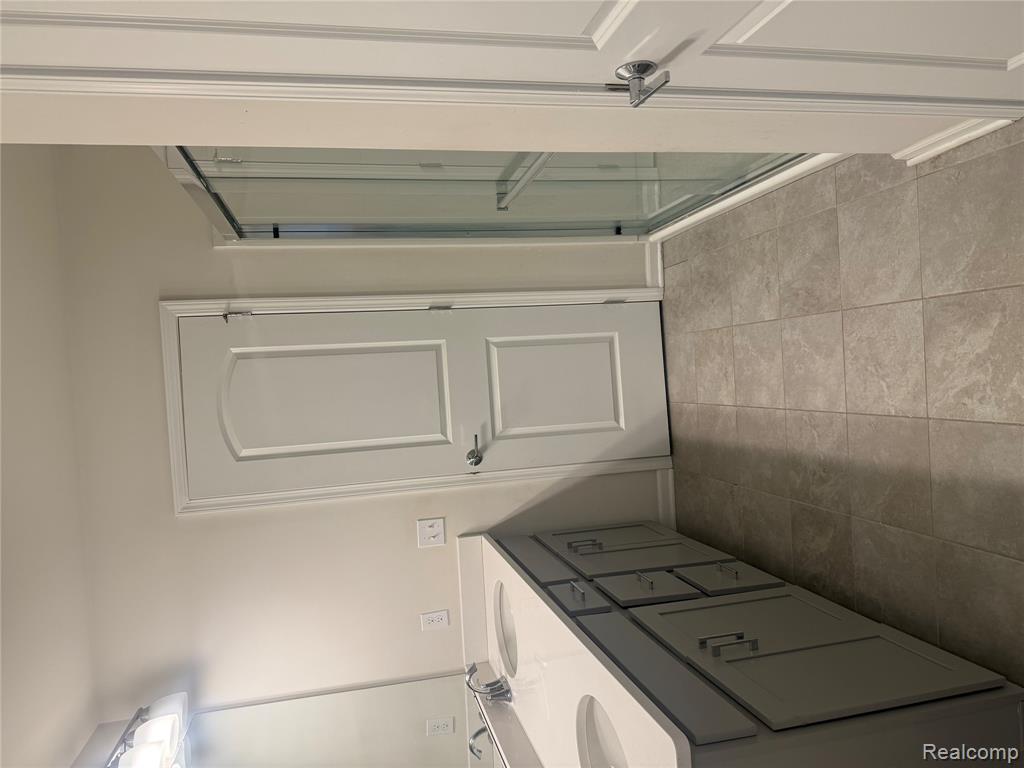 8692 Pioneer Street, 10, Washington, MI — Photo 9