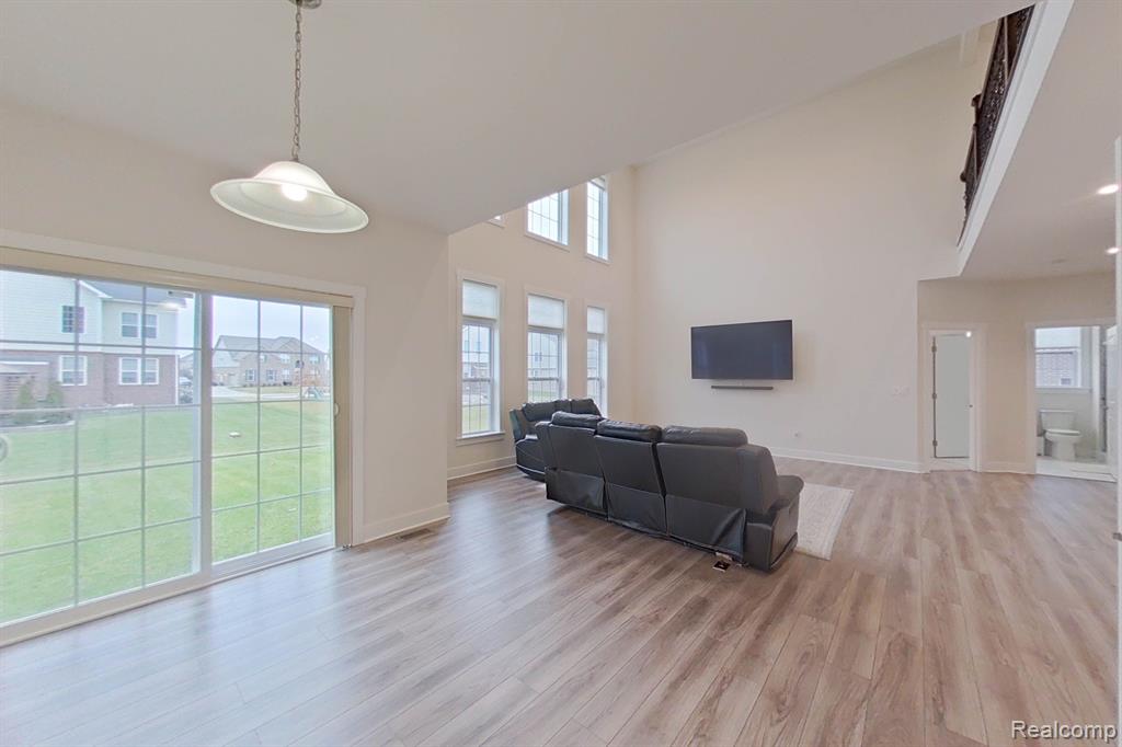 51060 LAUREL Park Drive, Canton, MI 48188 — Photo 11