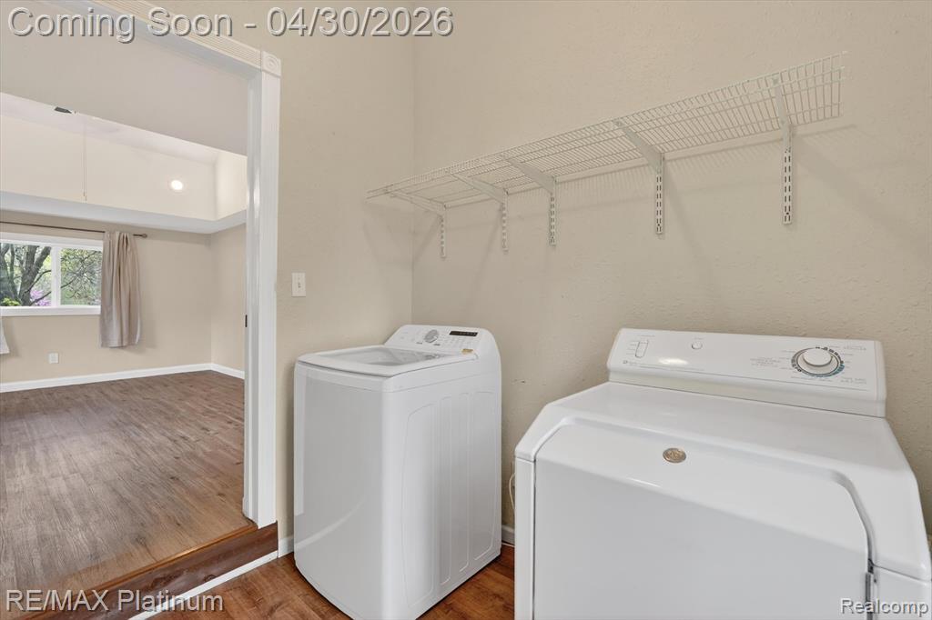 2417 Howald Avenue, Flint, MI 48504 — Photo 31