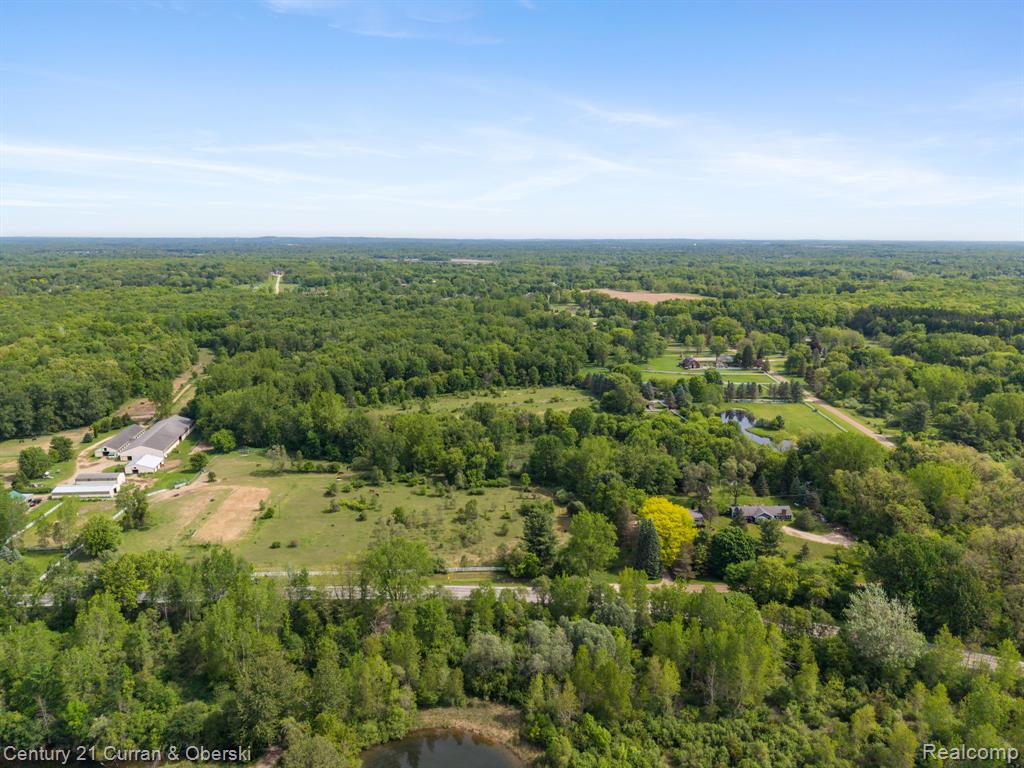 0000 7 Mile Seven Mile Rd, South Lyon, MI 48178 — Photo 13
