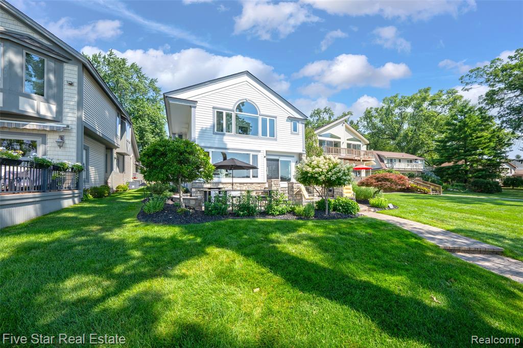 8931 Edgewood Park Drive, Commerce Twp, MI 48382 — Photo 53