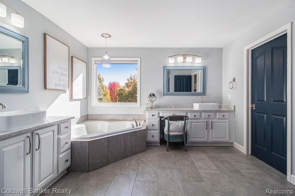 17301 OAK HILL Drive, Northville, MI 48168 — Photo 29