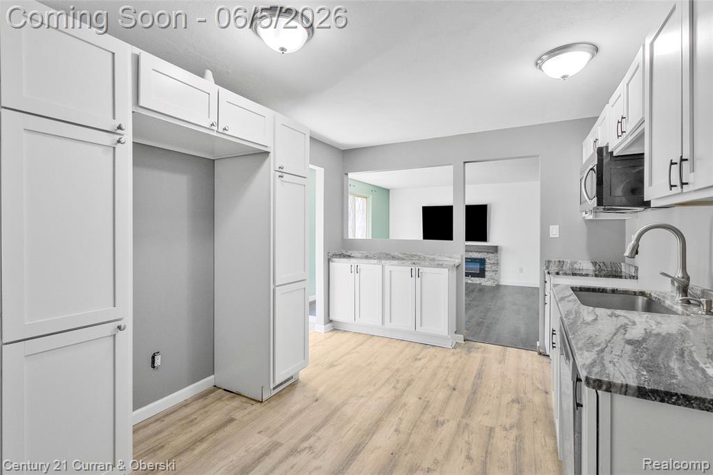 15556 Taft Street, Romulus, MI 48174 — Photo 16